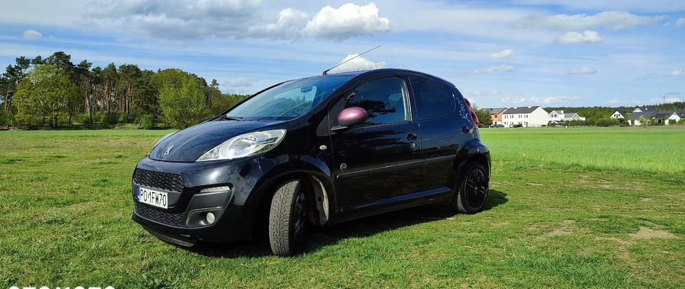Peugeot 107 cena 22900 przebieg: 97682, rok produkcji 2013 z Tczew małe 379